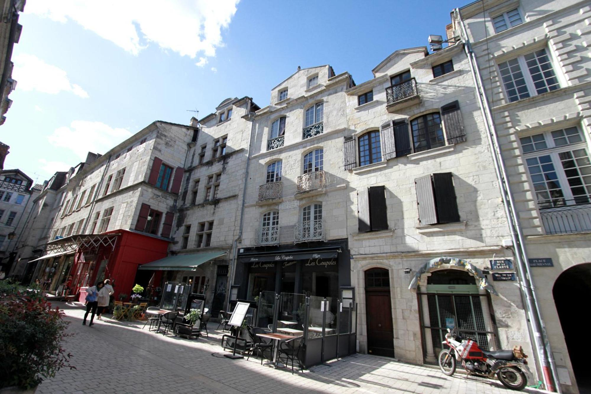 Appartement Le Clarte 페리괴 외부 사진
